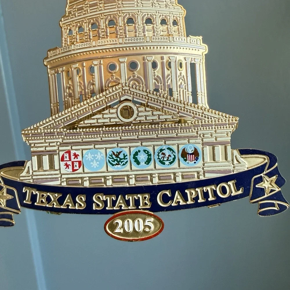 Texas State Capitol Metal Christmas Ornaments 2005 2007‎ Gift Shop Lot of 2 F/W